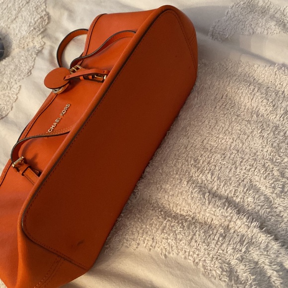 Orange Micheal Kors Tote - Picture 7 of 7
